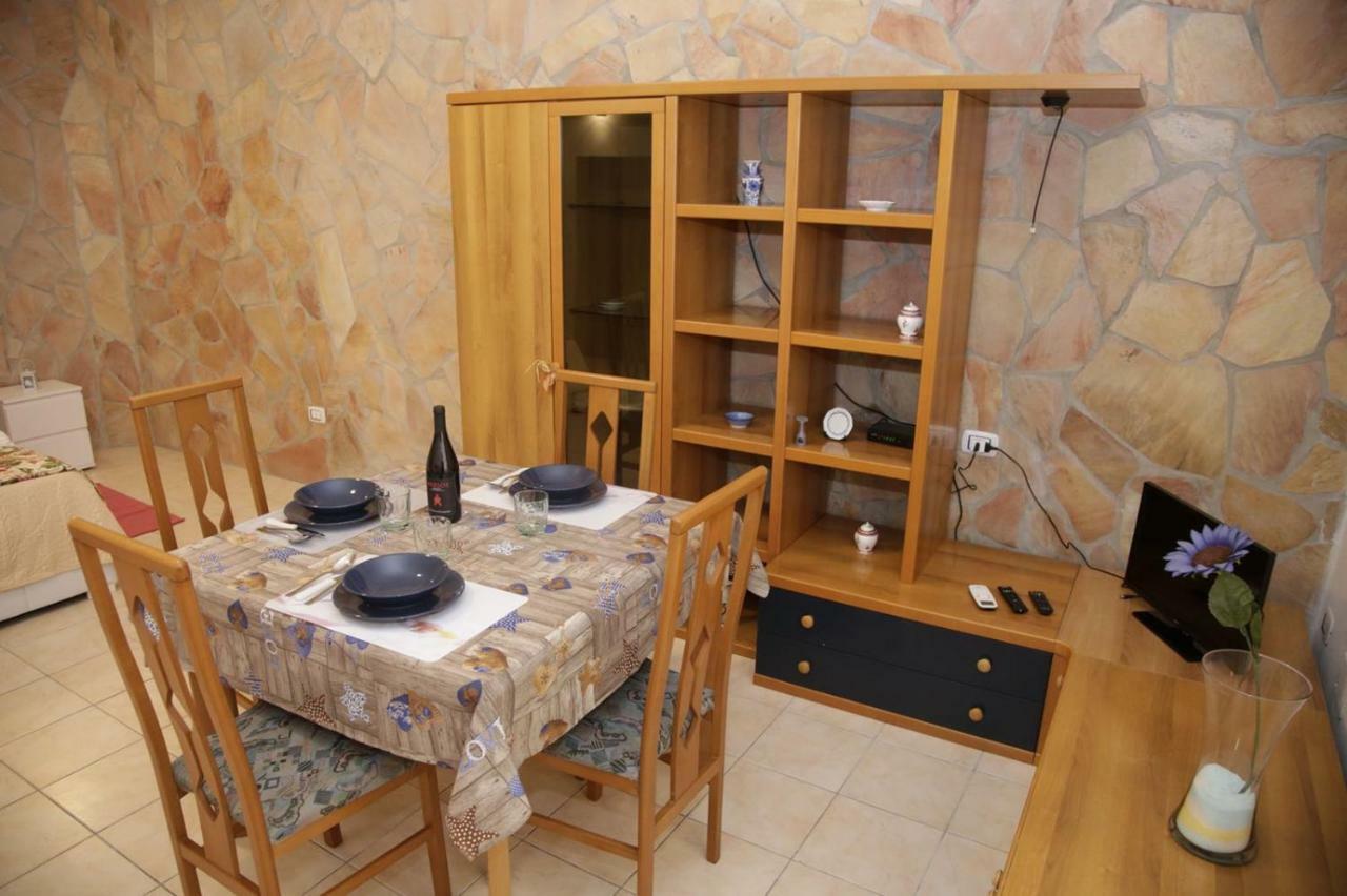 Casa Fiorita * Syracuse